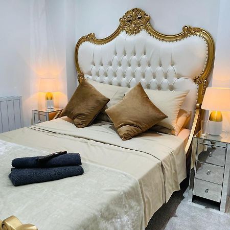 Appartement Salt Hill Windsor Legoland Eton Heathrow Luxury 2 Bed 1 Bath Free Parking à Slough Extérieur photo
