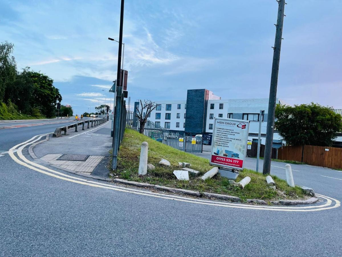 Appartement Salt Hill Windsor Legoland Eton Heathrow Luxury 2 Bed 1 Bath Free Parking à Slough Extérieur photo